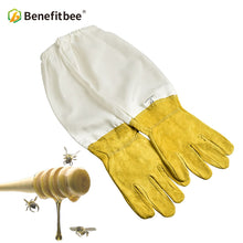 Load image into Gallery viewer, Benefitbee Beekeeper Prevent Gloves Protective Sleeves Ventilated Professional Anti Bee for Apiculture Beekeeper Beehive Yellow